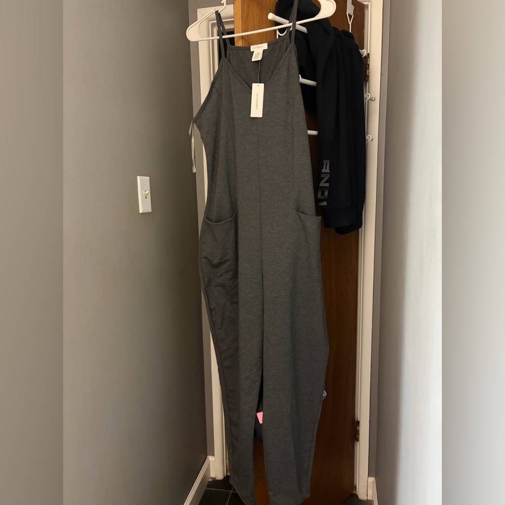 Gray Sleeveless Jumpsuit